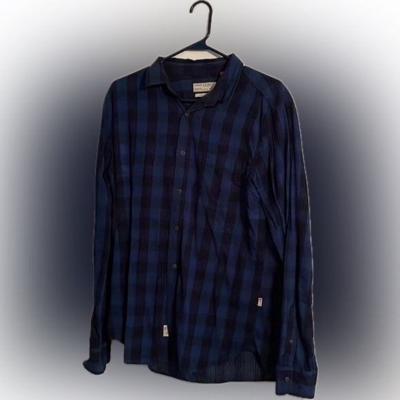 Men’s Denim and Flower Button Down- Medium - Picture 1 of 2